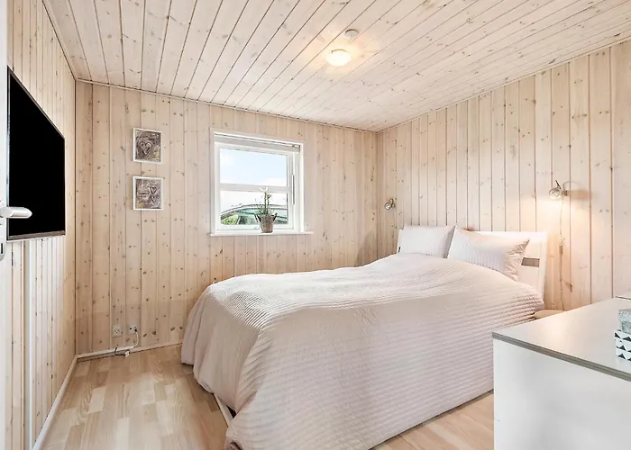 In With Sauna Semesterbostad